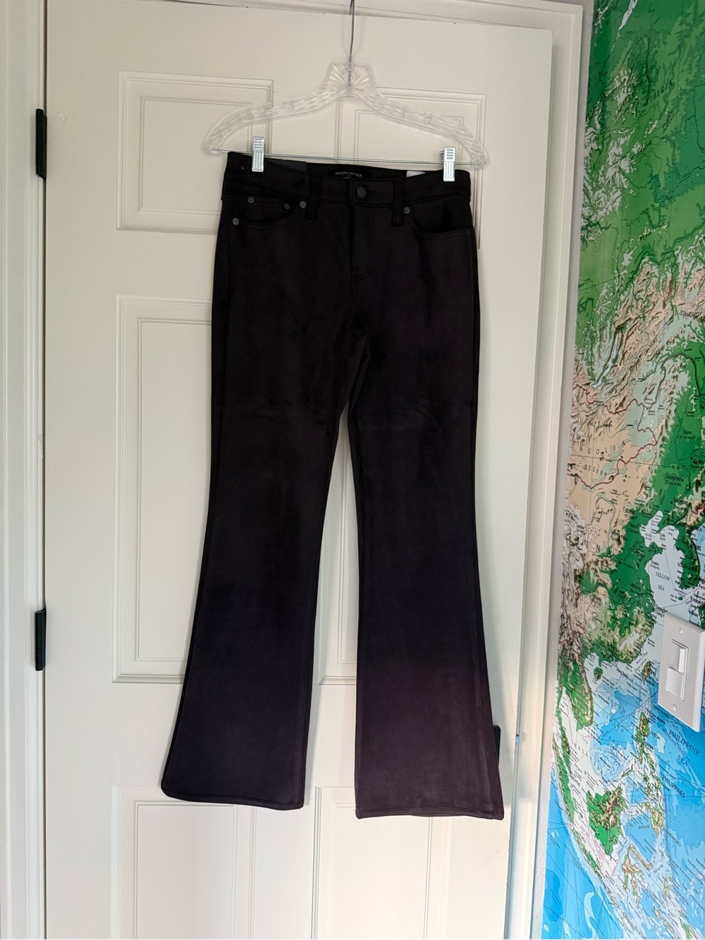 Banana Republic Low-Rise Bootcut Jeans - Dark Brown